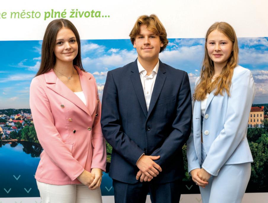 Elika Rychtov, Mikul Blohlvek, Viola Malinov