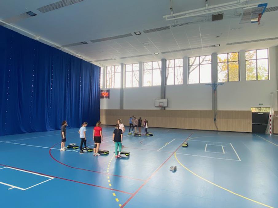 Sportovn hala