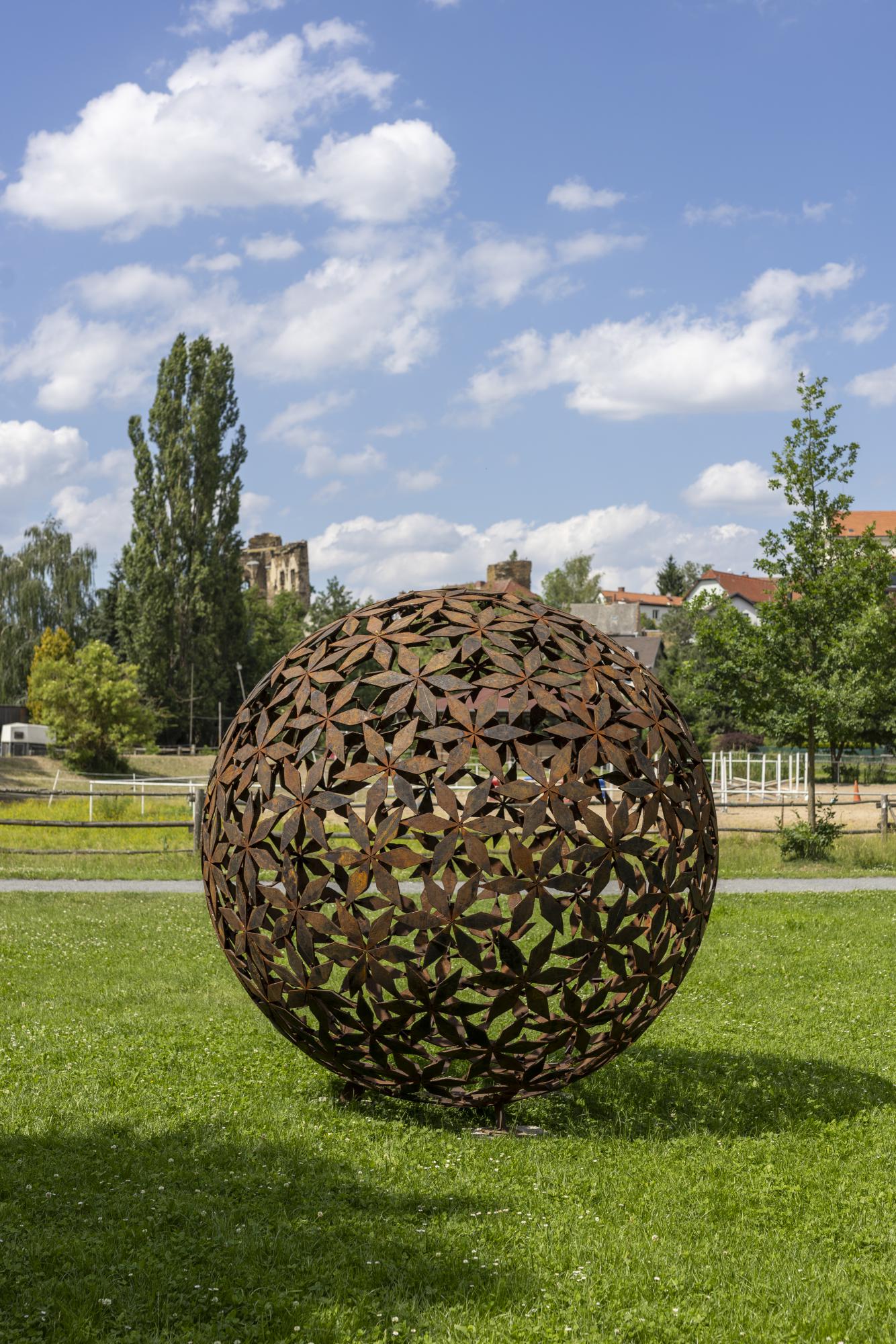 Koule / Čestmír Suška