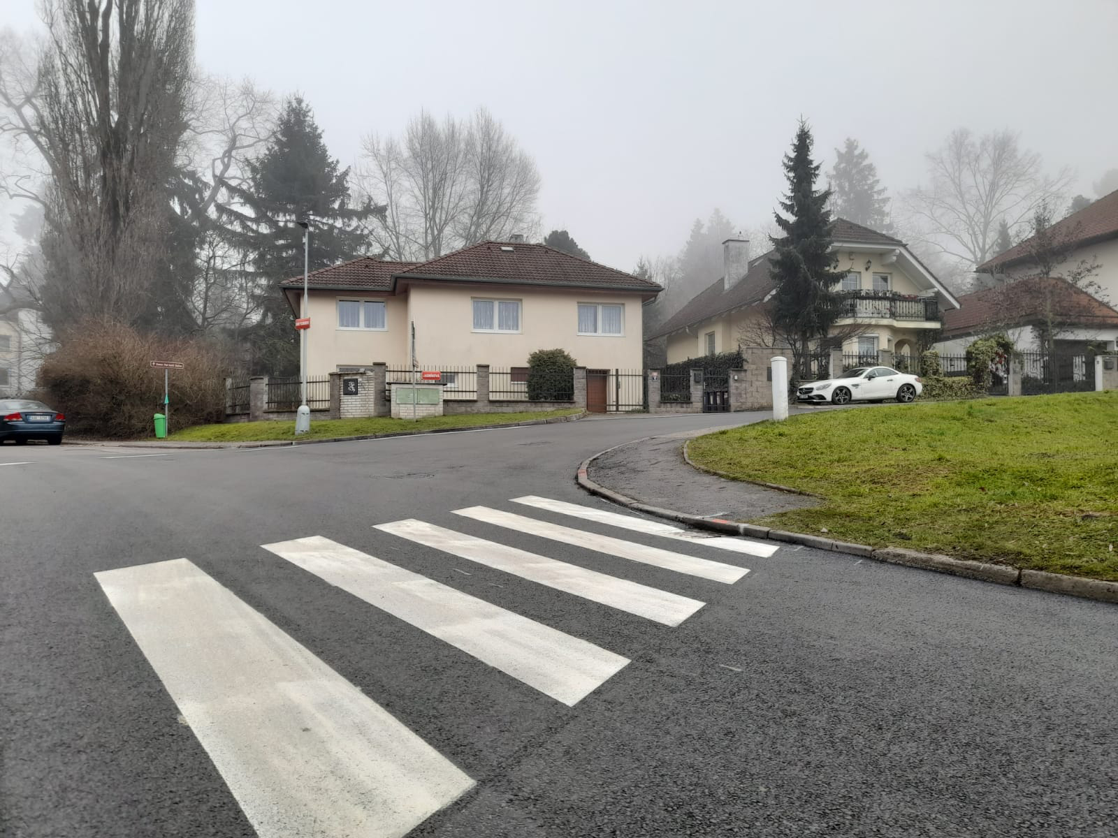 PŘECHOD V ULICI JASMÍNOVÁ A 5. KVĚTNA