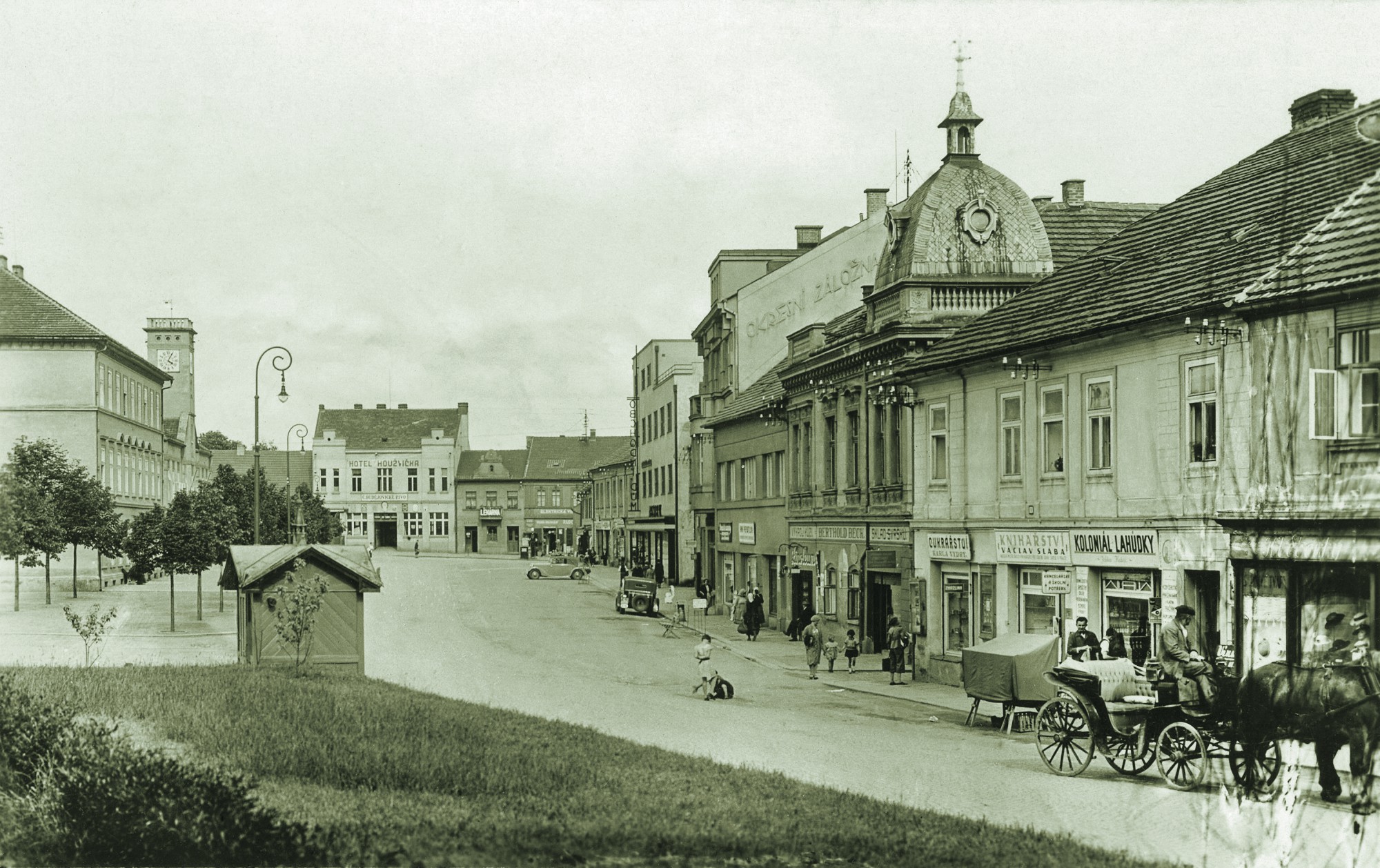 Trafika náměstí za první republiky